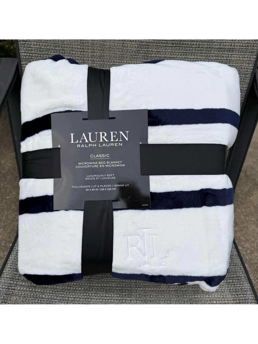 Ralph Lauren Classic Micromink White Navy Stripes QUEEN Bed Blanket 90"x90"